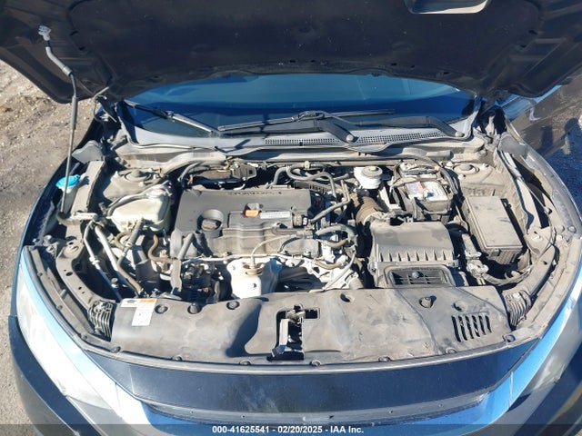 2HGFC2F55HH551811 Honda Civic Lx