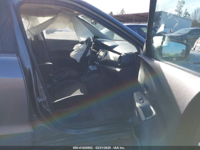 3N1CP5BVXNL501537 Nissan Kicks S Xtronic Cvt