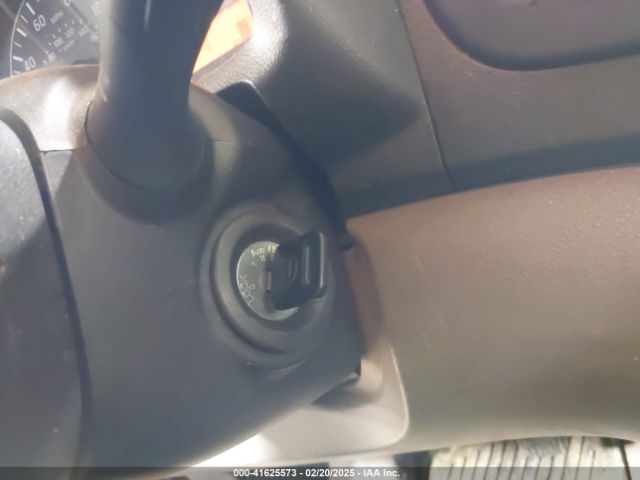 3N6CM0KN1LK695092 Nissan Nv200  Cargo S Xtronic Cvt