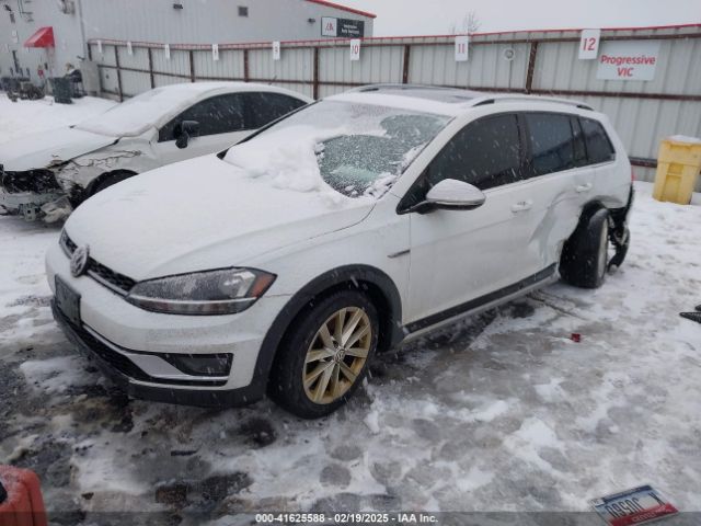 2018 VOLKSWAGEN GOLF ALLTRACK 3VWM17AU0JM768534 Photo 1