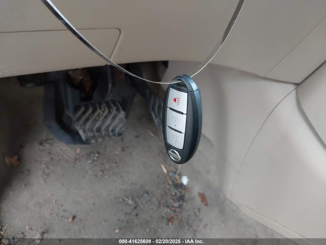 Nissan ROGUE SV 2014 5N1AT2MV2EC813533 Image 11