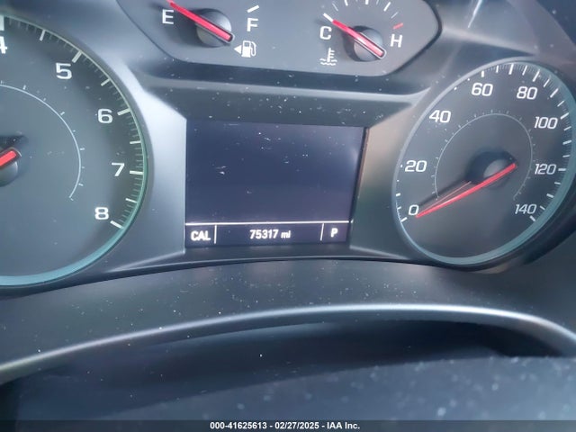 2GNAXSEV9J6350260 Chevrolet EQUINOX LT