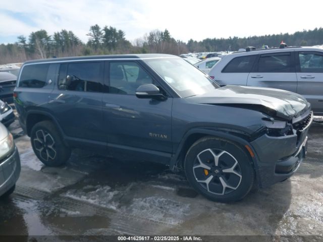 7PDSGABA6PN023661 Rivian R1s Adventure