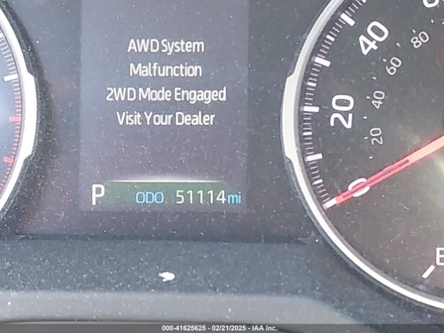 2T3A1RFV8NC297757 Toyota Rav4 Xle Premium