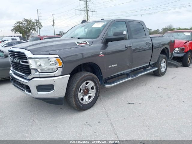 3C6UR5DL9LG159759 RAM 2500 Big Horn  4x4 6'4 Box