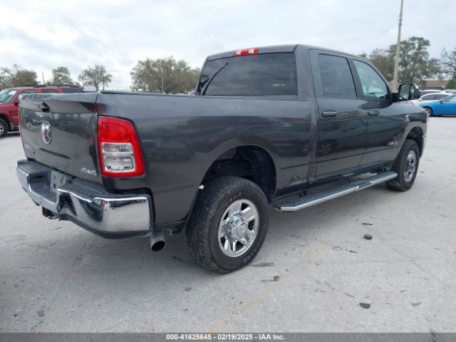 3C6UR5DL9LG159759 RAM 2500 Big Horn  4x4 6'4 Box