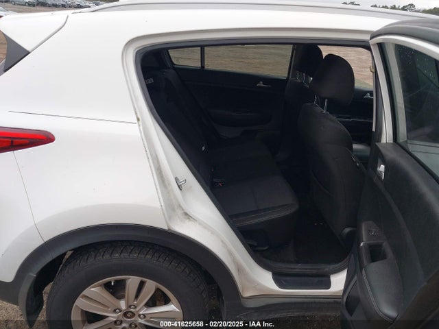 KIA Sportage Lx 2017 KNDPMCAC9H7218048 Image 8