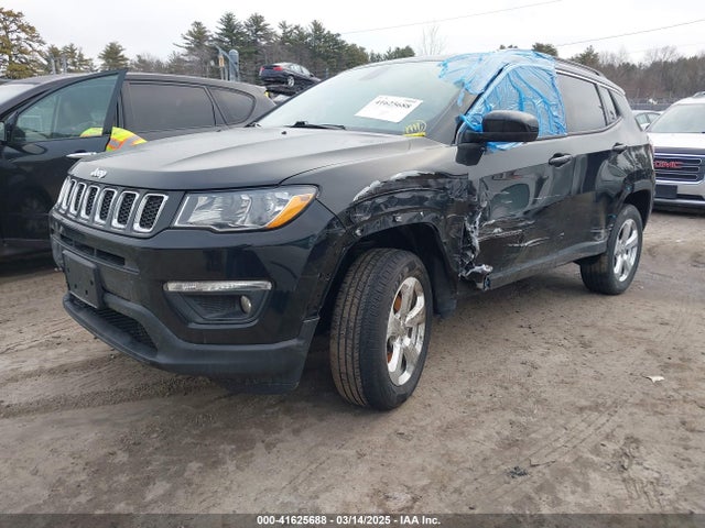 Jeep Compass 2020 3C4NJDBB3LT197052 Image 2