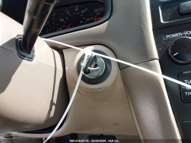 1997 LEXUS ES 300 JT8BF22G3V0014106 Photo 10