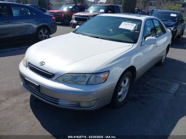 1997 LEXUS ES 300 JT8BF22G3V0014106 Photo 1