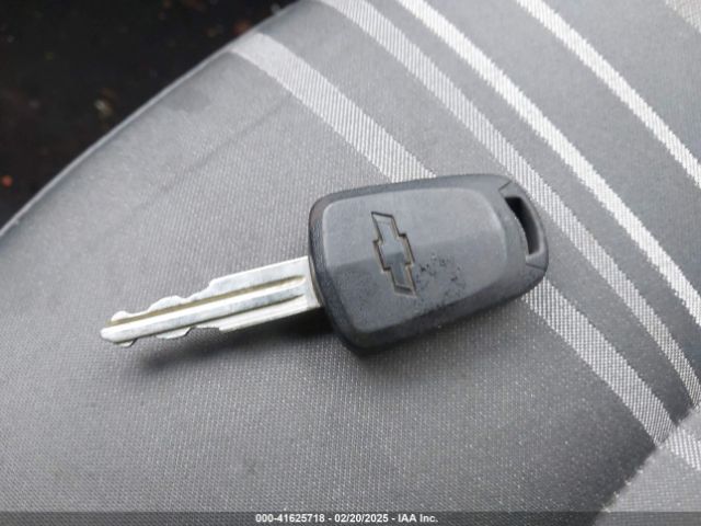 KL8CB6S93EC589632 Chevrolet Spark Ls Auto