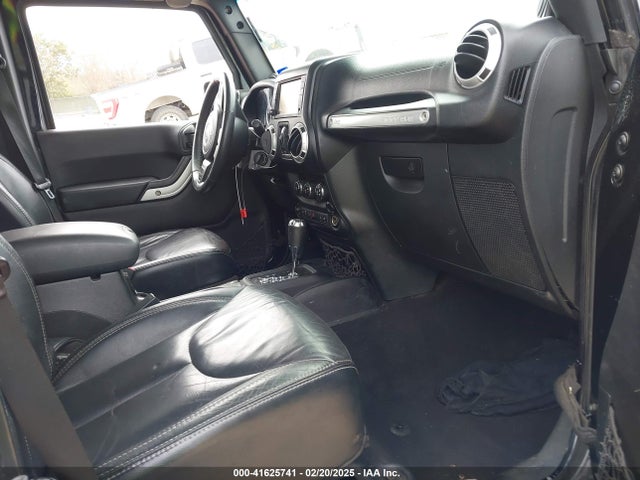 1C4HJWEG7EL245862 Jeep 2014