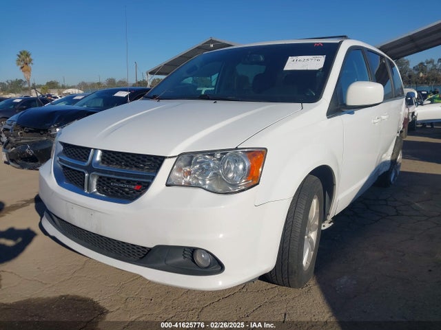 2C4RDGCG2JR251333 Dodge Grand Caravan Sxt