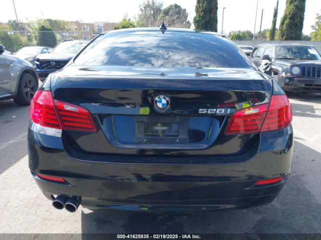 WBA5A5C53GD527019 BMW 528I
