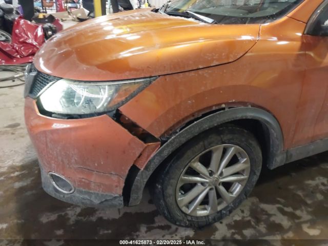 JN1BJ1CR9HW131669 Nissan Rogue Sport Sv