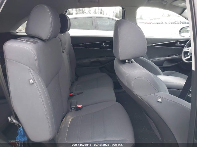 5XYPGDA5XKG499348 KIA Sorento 3.3l Lx