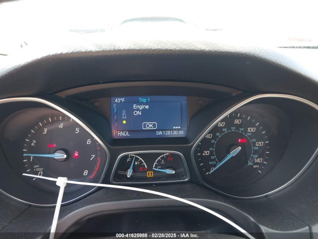 1FADP3F2XEL244211 Ford FOCUS SE