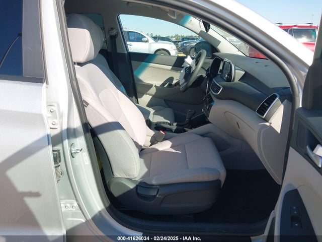 KM8J33AL6KU988298 Hyundai TUCSON SEL
