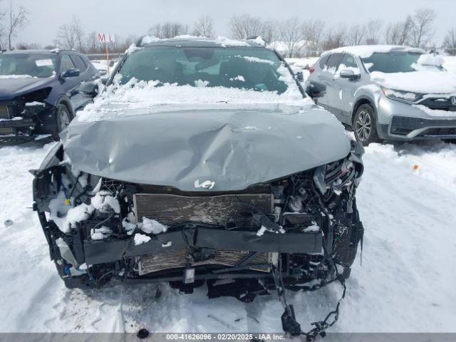 5XYK7CAF8PG138995 KIA Sportage X-pro Prestige