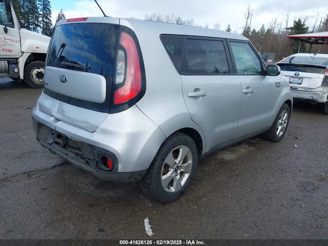 KIA Soul 2017 KNDJN2A26H7438946 Image 4