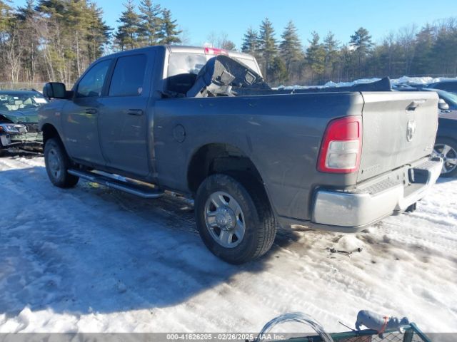 2022 RAM 2500 3C6UR5DJ8NG231908 Photo 2
