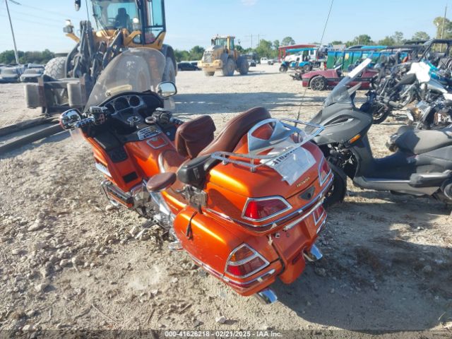 2002 HONDA GL1800 1HFSC47482A100625 Photo 2
