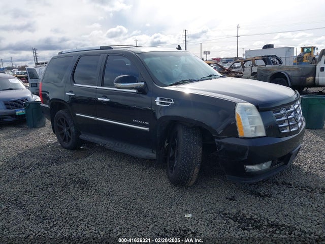 2010 CADILLAC ESCALADE 1GYUKAEF3AR106173 Photo 0