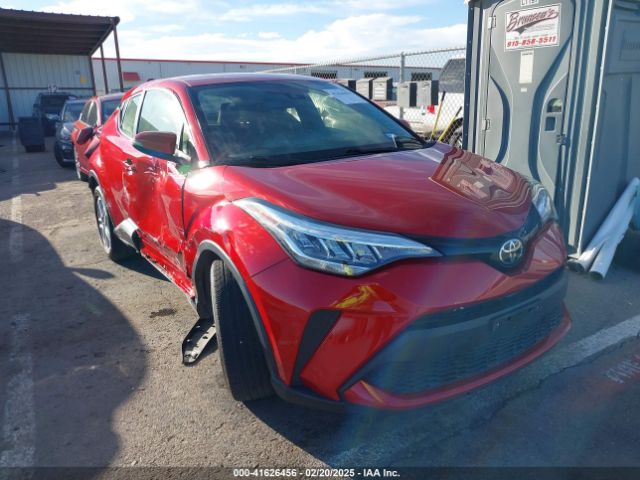 JTNKHMBX6L1069871 Toyota C-HR LE