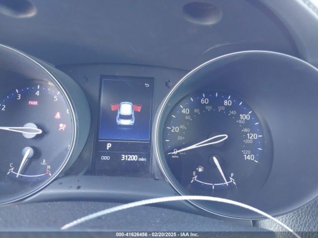 JTNKHMBX6L1069871 Toyota C-HR LE