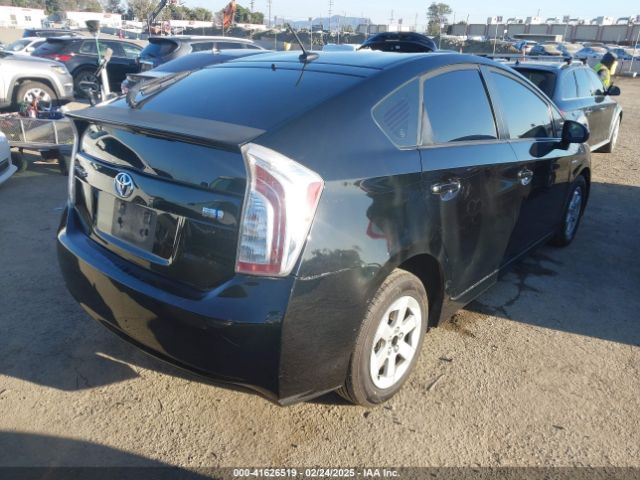 JTDKN3DU6E0361040 Toyota Prius