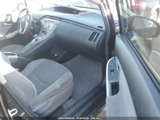 JTDKN3DU6E0361040 Toyota Prius