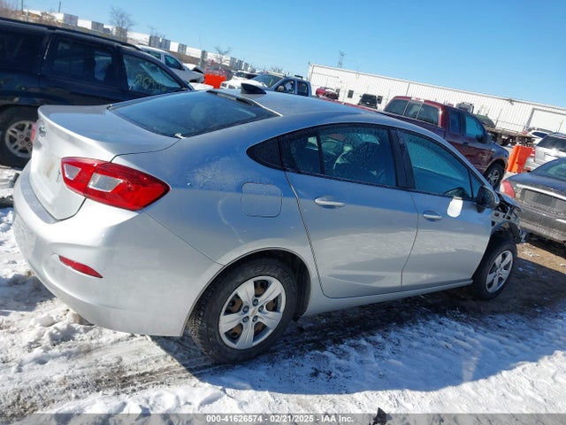 1G1BC5SMXJ7170171 Chevrolet Cruze Ls Auto