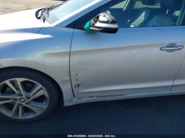 KMHD84LF3HU061750 Hyundai Elantra Limited