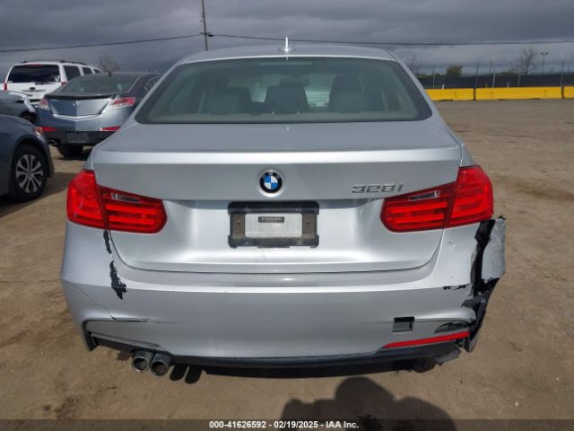 WBA3C1C50EK112243 BMW 2014