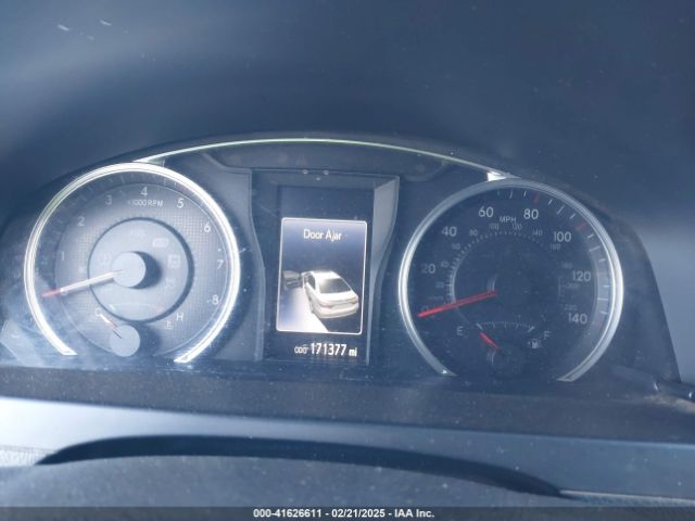 4T1BF1FK7FU886921 Toyota CAMRY SE