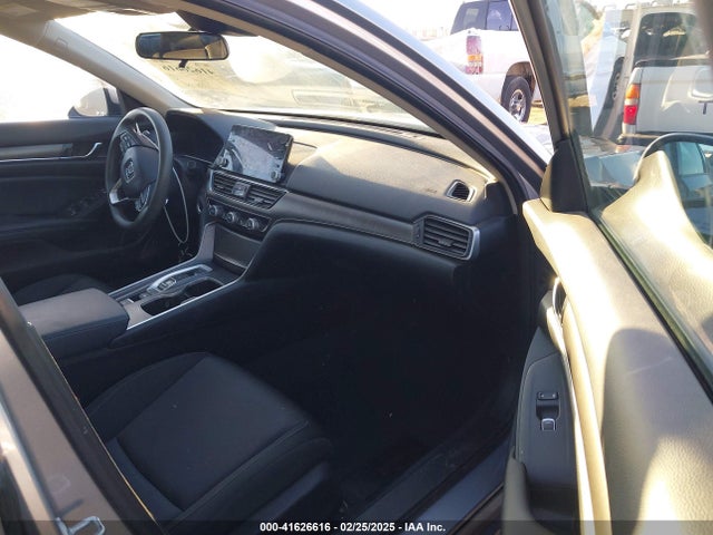 1HGCV3F17NA001729 Honda ACCORD HYBRID