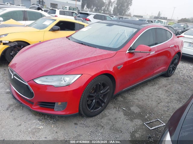 2013 TESLA MODEL S 5YJSA1CN1DFP09577 Photo 1