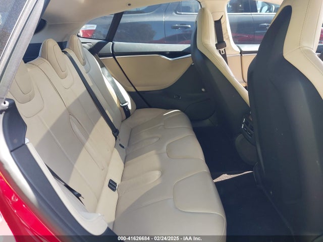 2013 TESLA MODEL S 5YJSA1CN1DFP09577 Photo 7