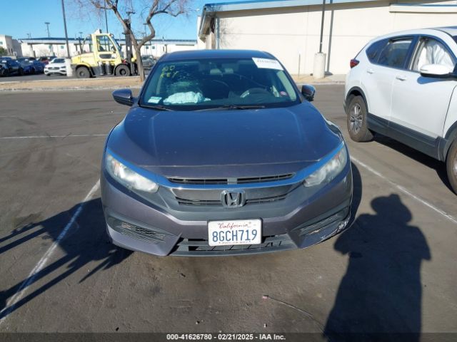 2HGFC2F55JH609423 Honda Civic Lx
