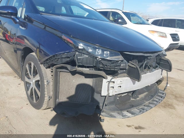 JTDBVRBD8HA001921 Toyota Mirai
