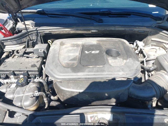 1C4RJEAG0GC390992 Jeep Grand Cherokee Laredo