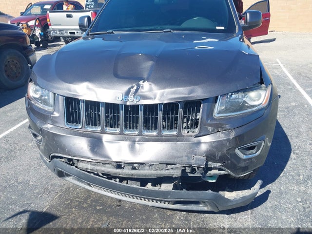 1C4RJEAG0GC390992 Jeep Grand Cherokee Laredo