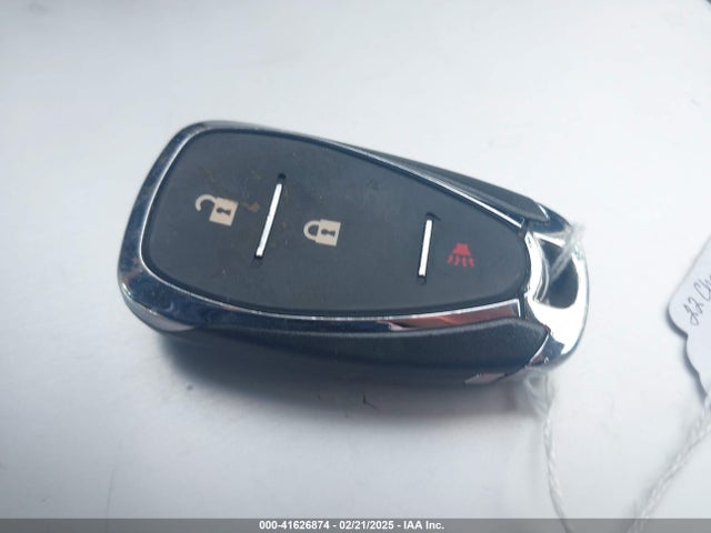 2GNAXUEV4N6138626 Chevrolet lyx