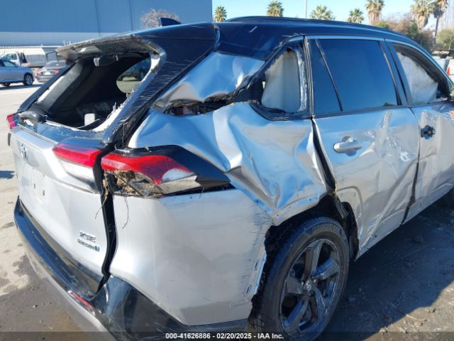 2T3EWRFV6LW076897 Toyota Rav4 Hybrid Xse