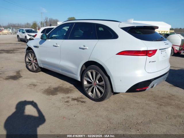 SADCM2BV7HA090411 Jaguar F-PACE S