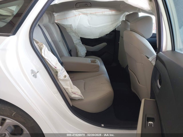 1HGCY1F20PA010487 Honda ACCORD LX