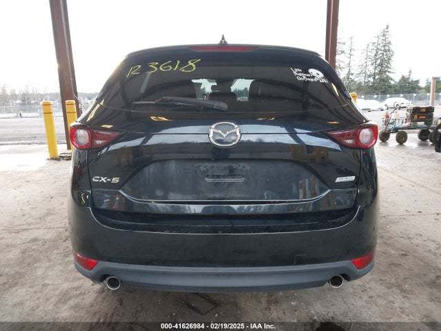 Mazda Cx-5 Touring 2017 JM3KFACL2H0126284 Image 17