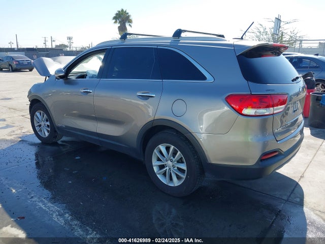 KIA Sorento 3.3l Lx 2018 5XYPGDA57JG344609 Image 3