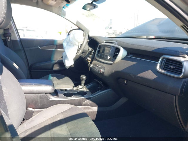 KIA Sorento 3.3l Lx 2018 5XYPGDA57JG344609 Image 5