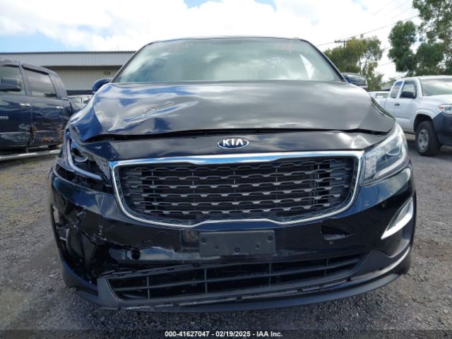KNDMB5C11L6658151 KIA SEDONA LX